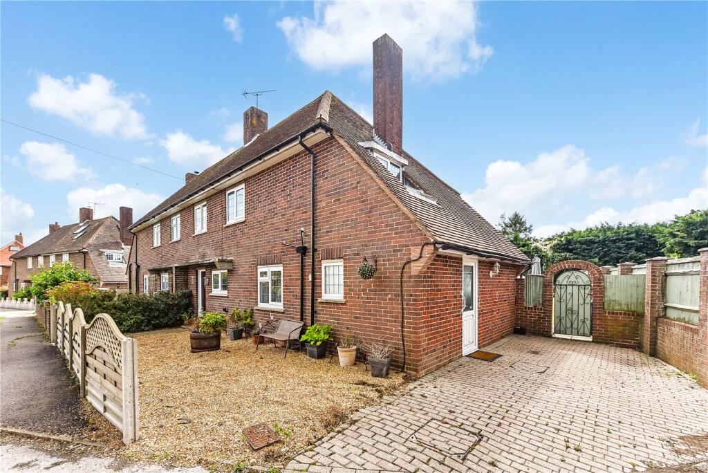 Side Aspect/Driveway