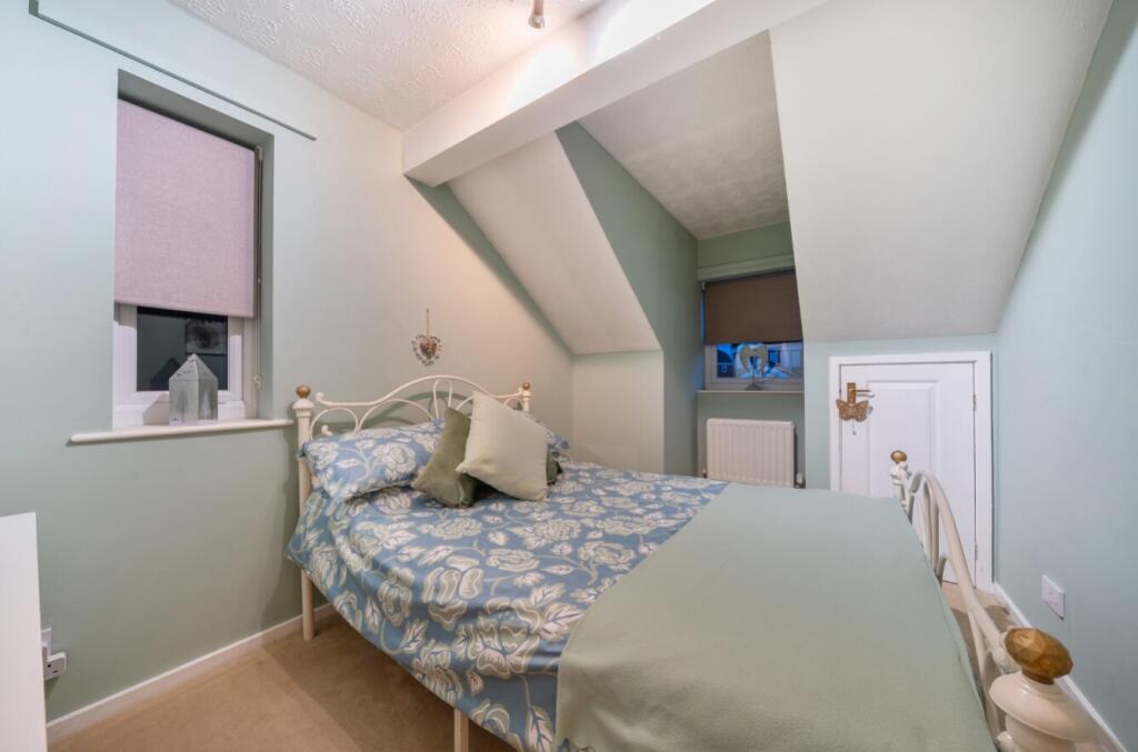 1388050-39-693b48dd676f6-ARW