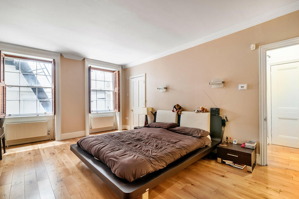 Craven_Street_09