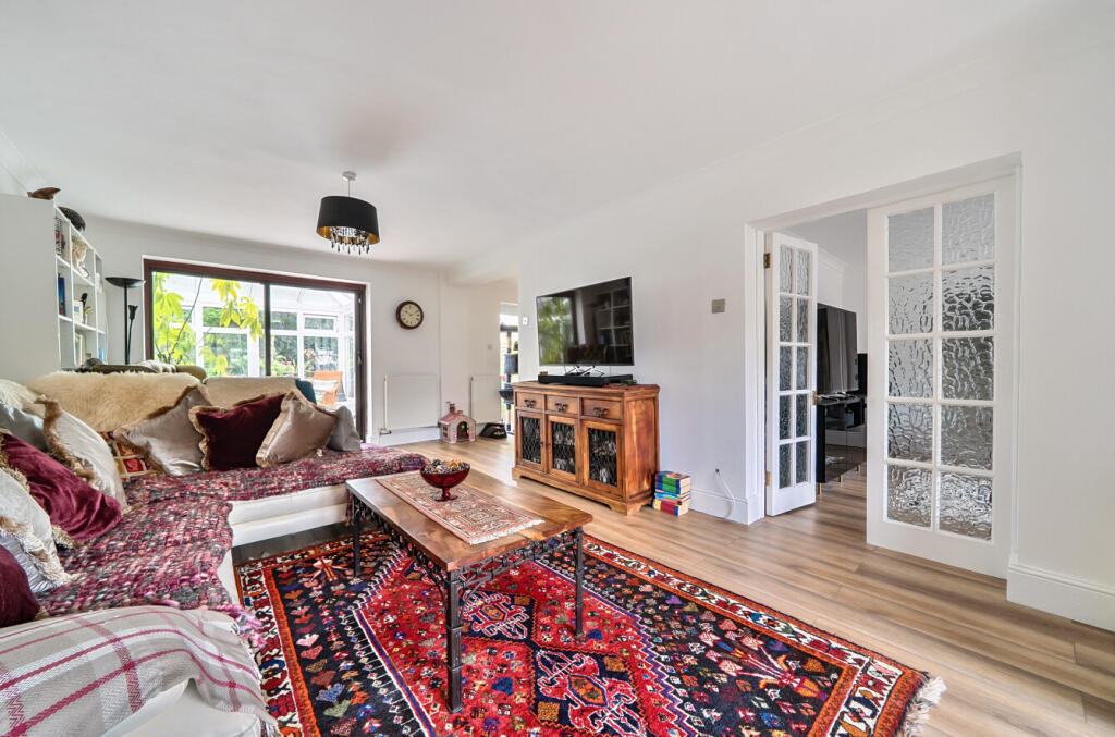 1294681-15-682627...