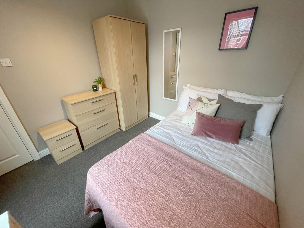 35 Southdale(3)