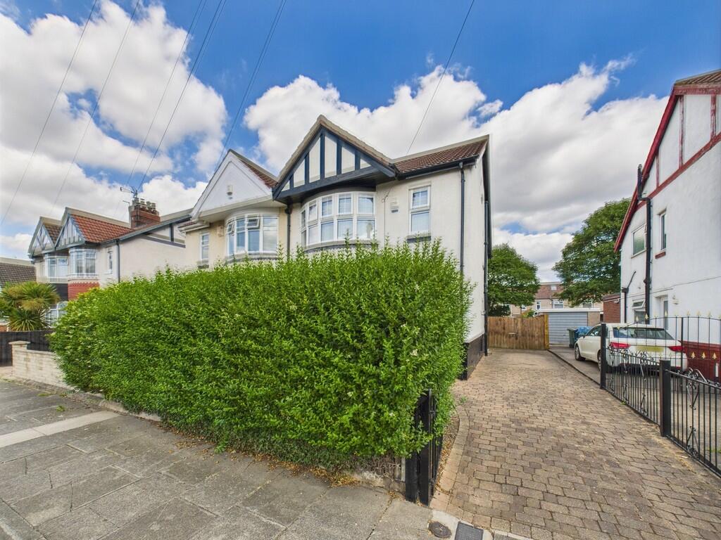 CAM01835G0-PR0242...