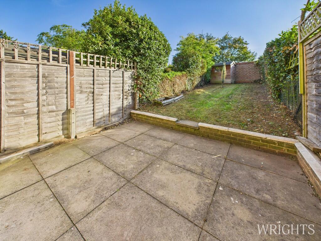 CAM02796G0-PR0499...