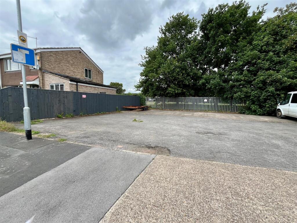 Parking Space in Communal Area.jpg