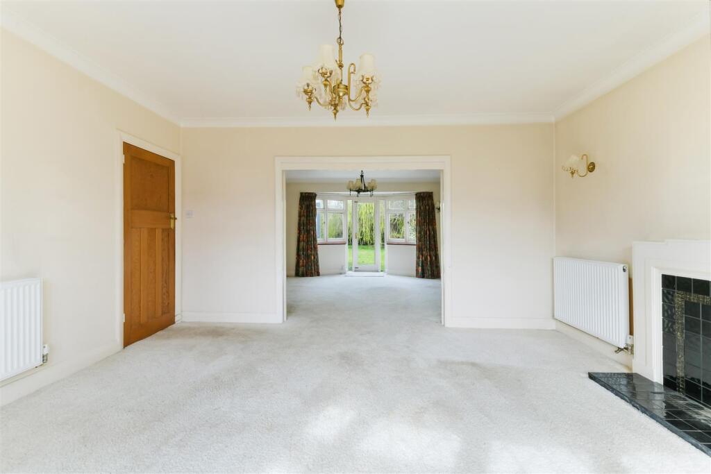 WEST HILL AVENUE,  (5).jpg