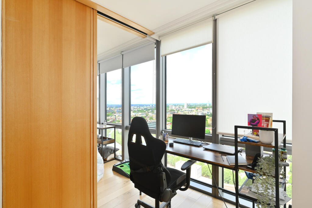 2309-West-India-Quay (6).JPG