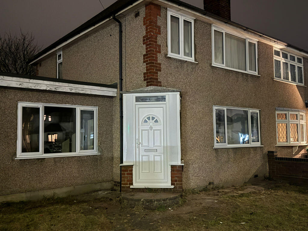 Beautiful 4 bedroom house in Hornchurch on Southe