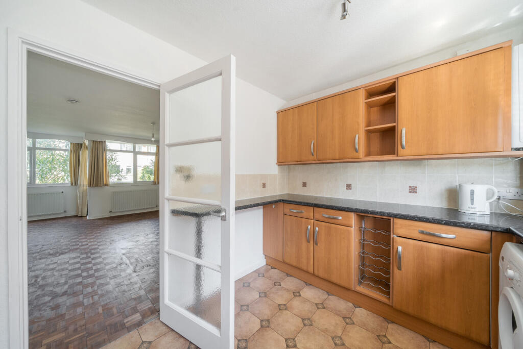 12-681df1e27ab53-...