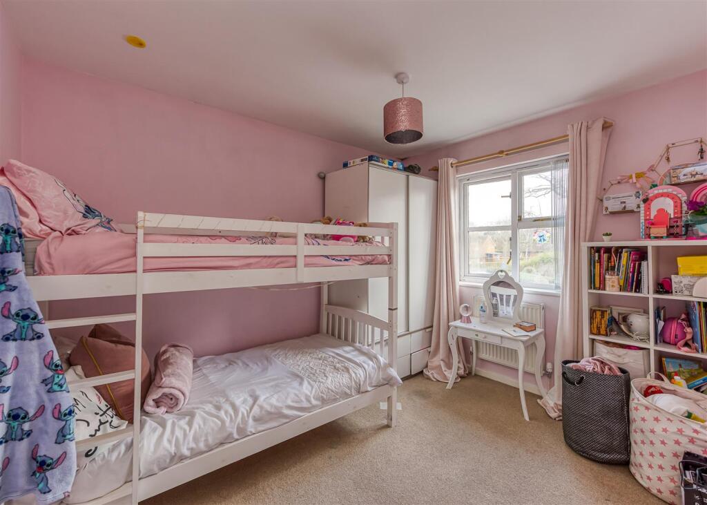 49 Dingle Road-Bedroom 2.jpg