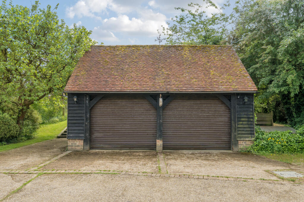 Garaging