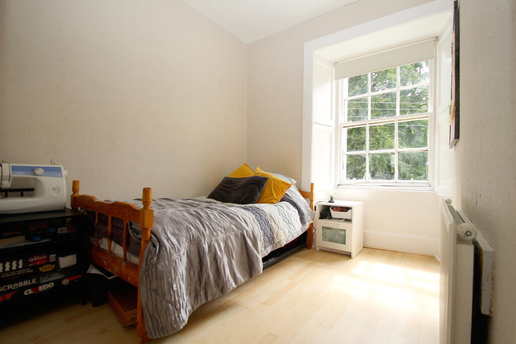 bed 1