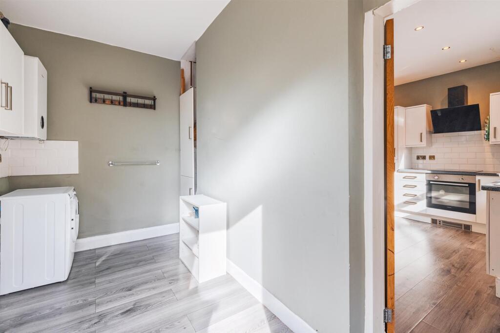 21 Heathfield-24.jpg