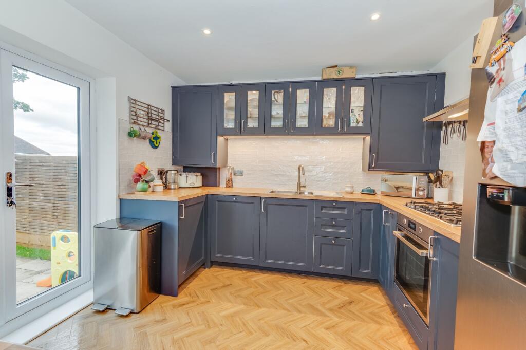 KITCHEN/DINER AND LIVING ROOM