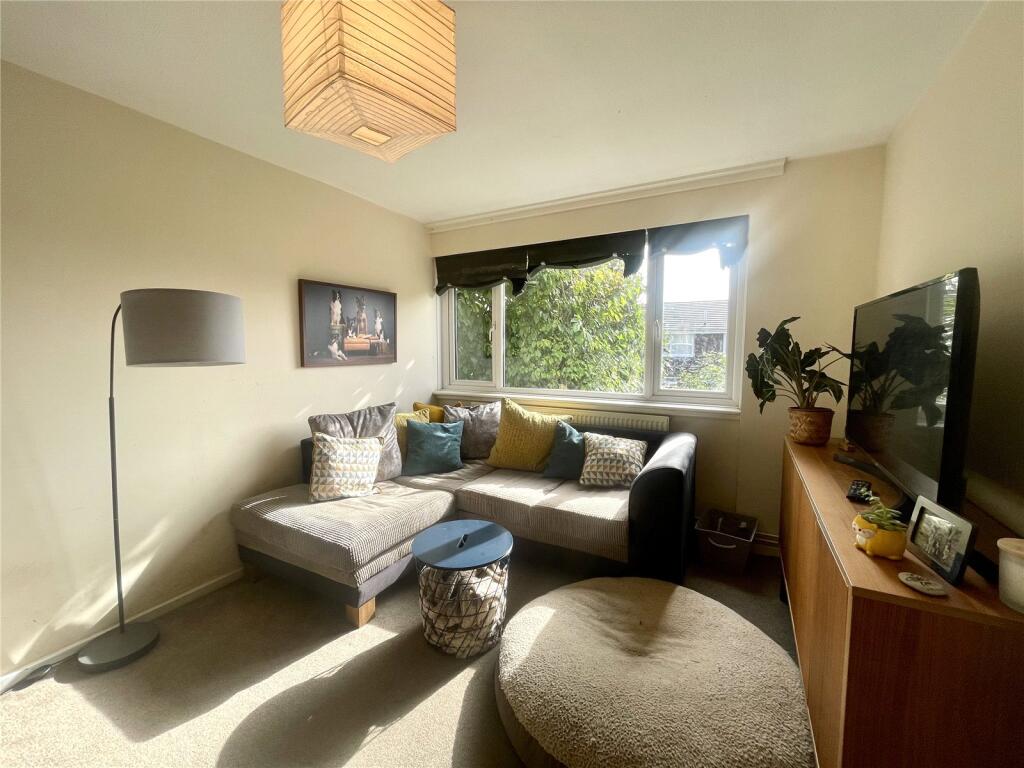 547D071A-703F-45FC-8