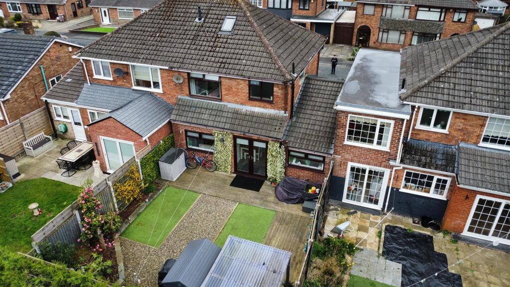 Carmelite Crescent Rear Garden