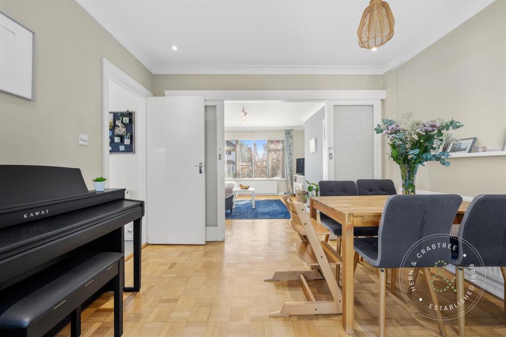 Heol Erwin, Rhiwbina (7).jpg