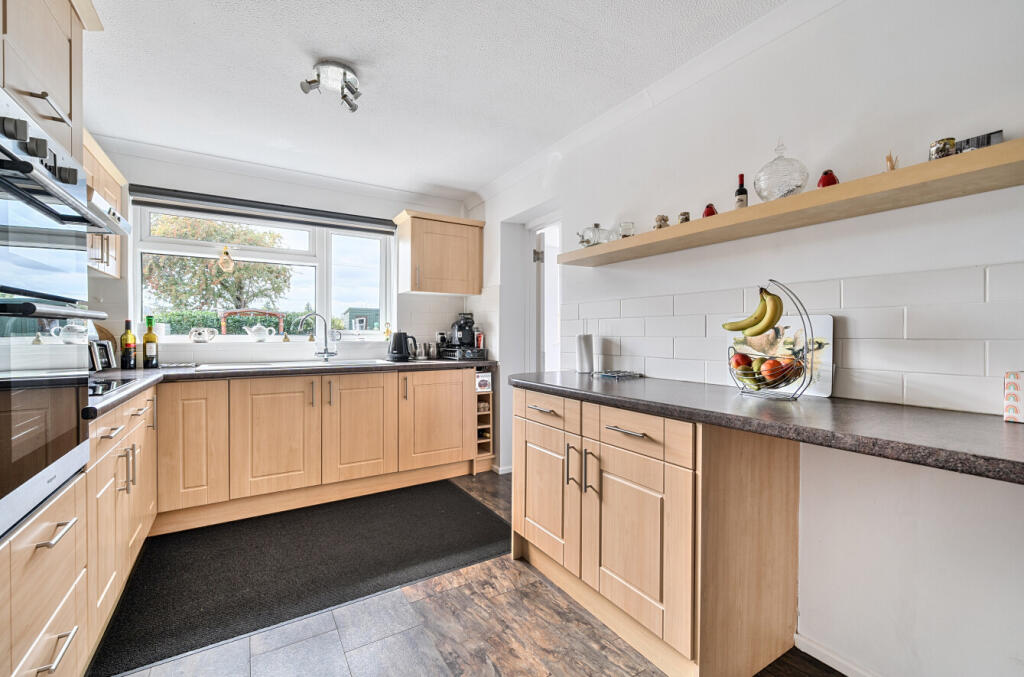 1342502-6-68a761f...