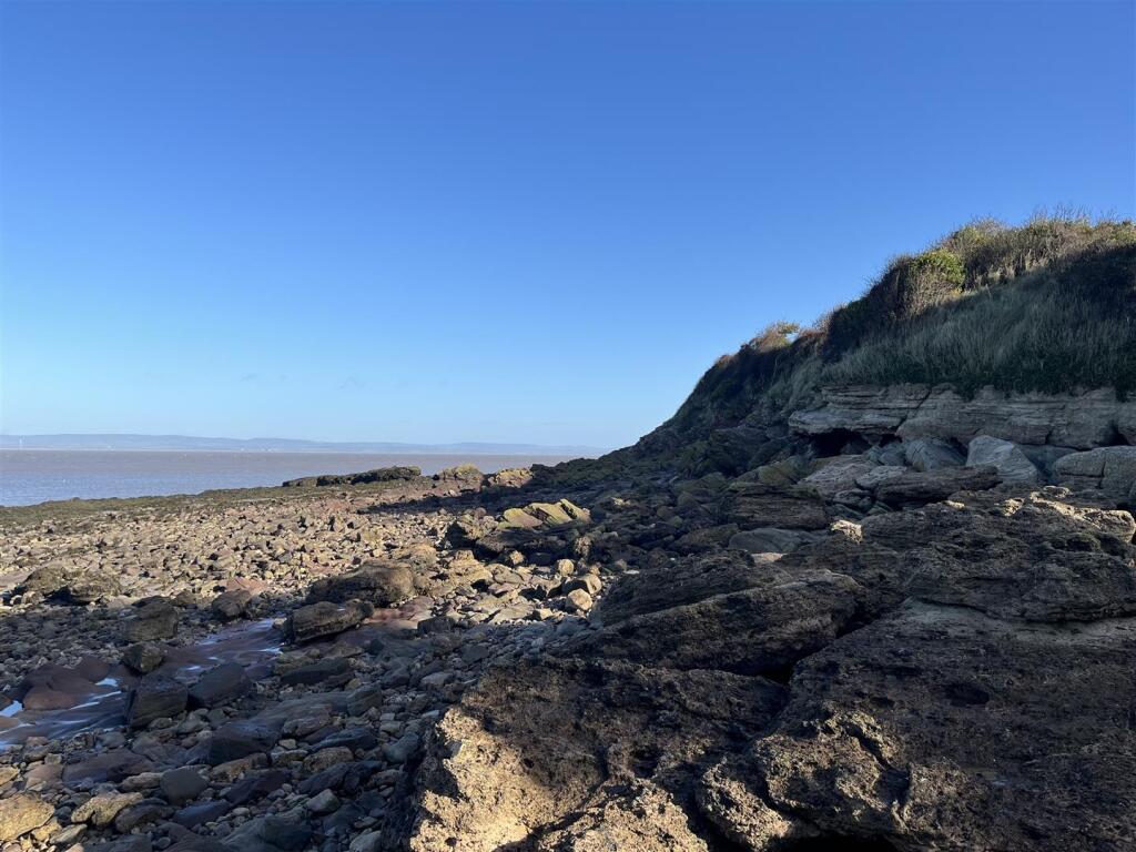 The Beach &#64; Redcliffe Bay, Hillside Road, Portishe