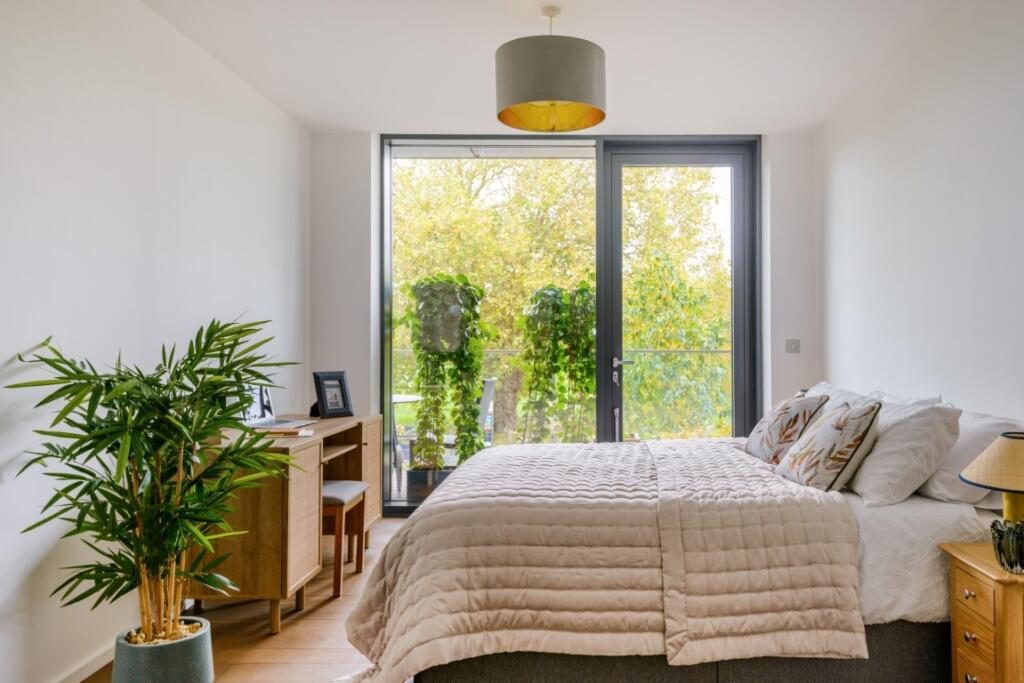 Audley_NG-12 (Med...