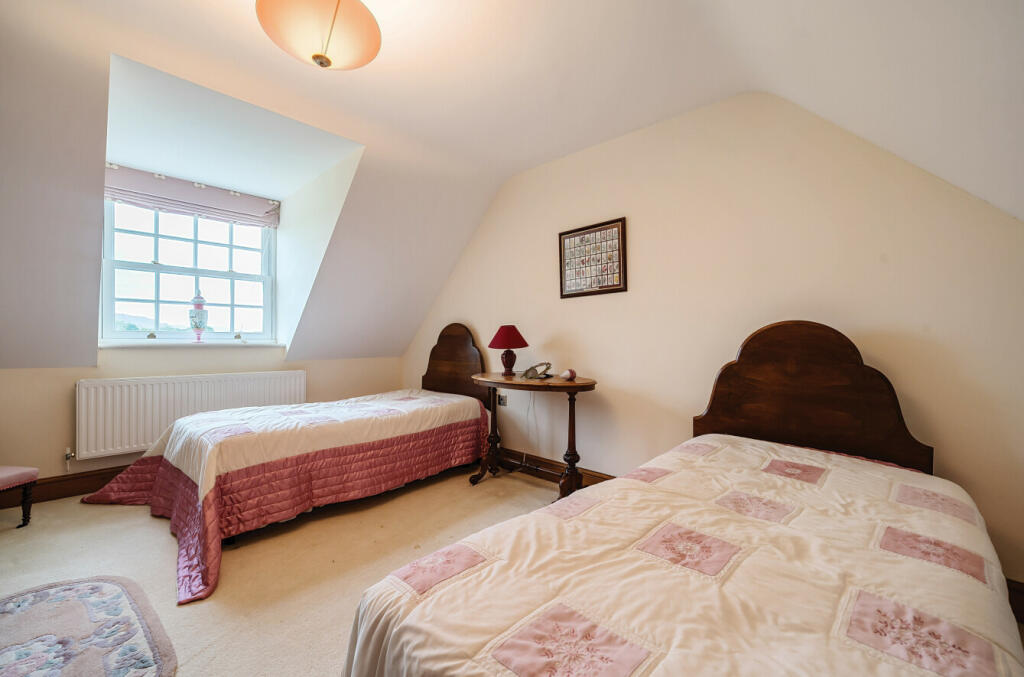 66fe56b44ca3b-l-1194352 (7)