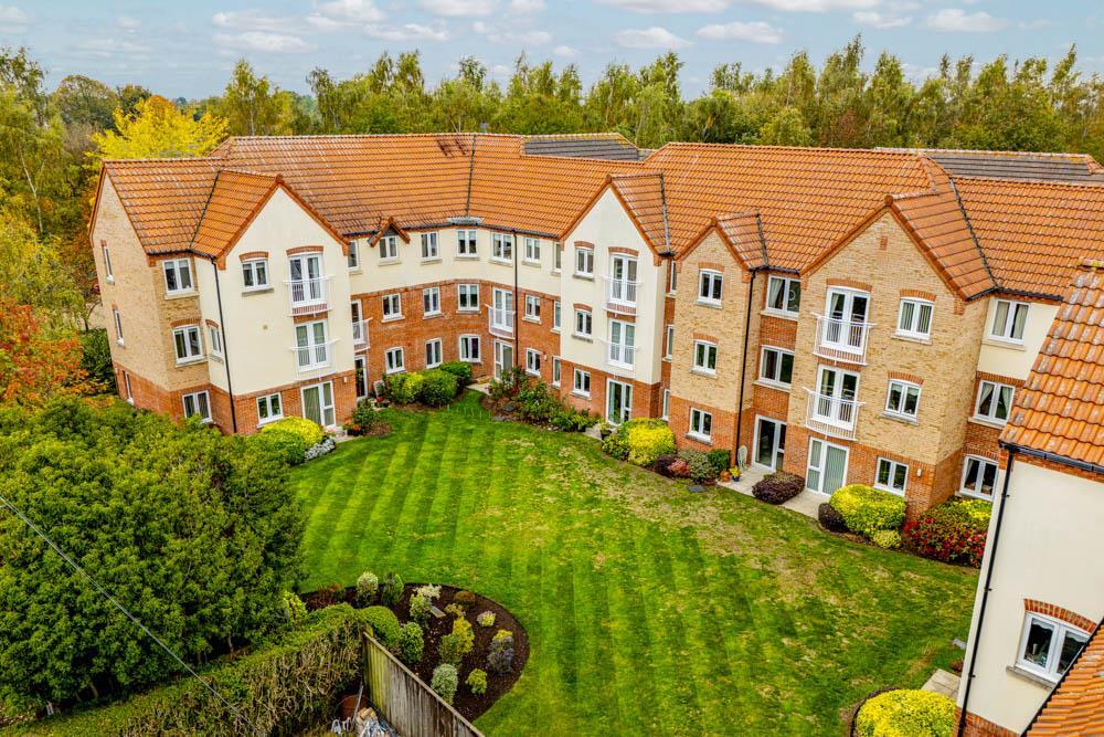 48 Swallows Court (Spalding)-4.jpg
