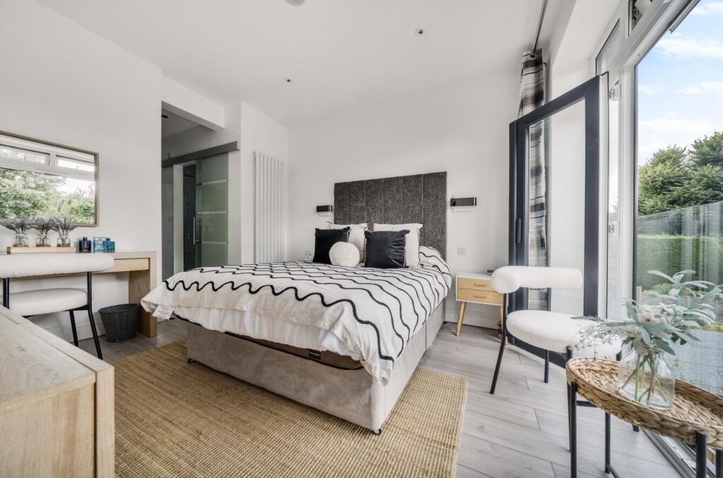 1330344-13-6884ed...