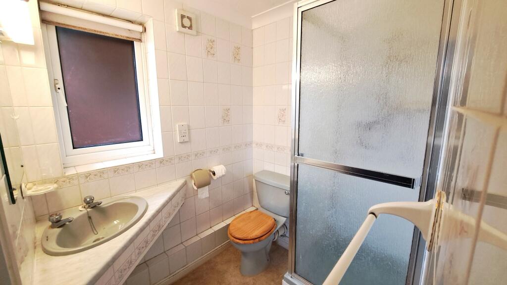 Ensuite Shower Room