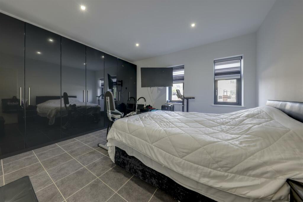 Annexe Bed 2