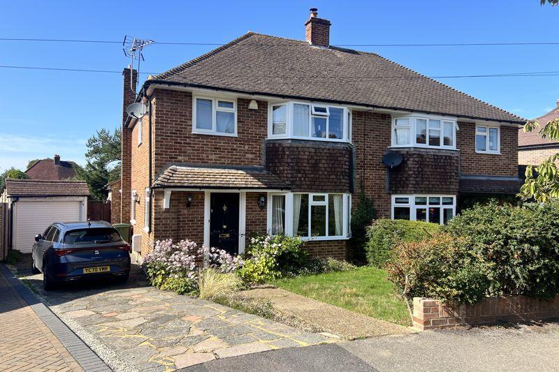 Langbourne Way, Esher