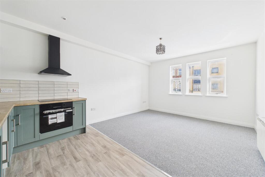 84 - 86 Stapleton Rd St Jude's, Bristol BS5 0PW | 