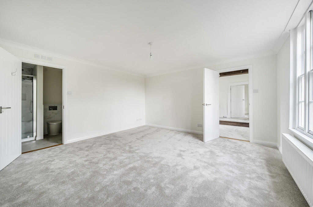 1328732-5-687e895...