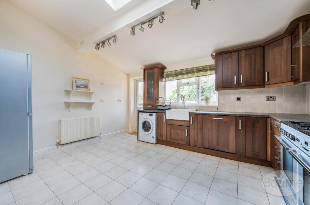 9d9de76e-50ce-495...