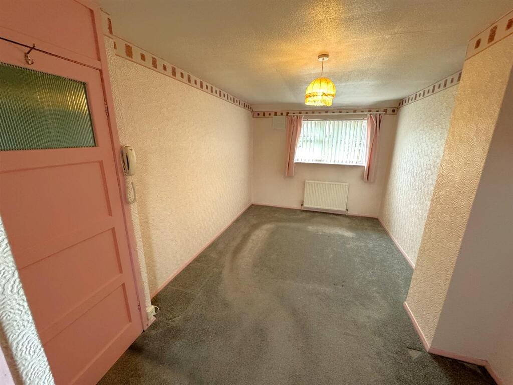 thumbnail_image0 (1).jpg