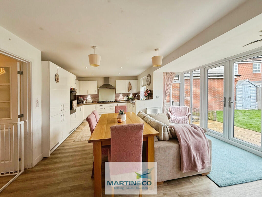 d887f4af-1-4730-A...