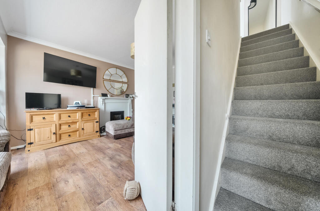 1304630-18-684c47...