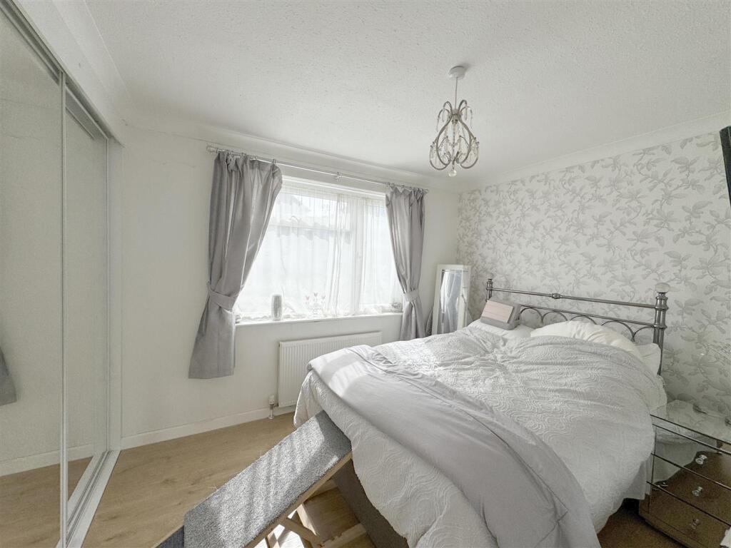 Bedroom (Grd Floor)