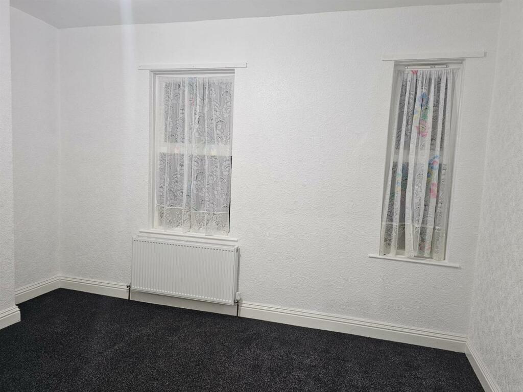 WhatsApp Image 2024-12-16 at 11.14.07.jpeg