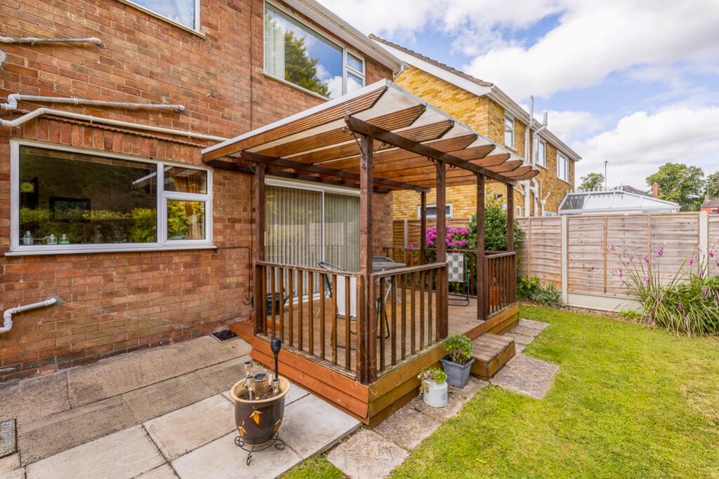 11 Balmoral Avenue (Spalding)-12