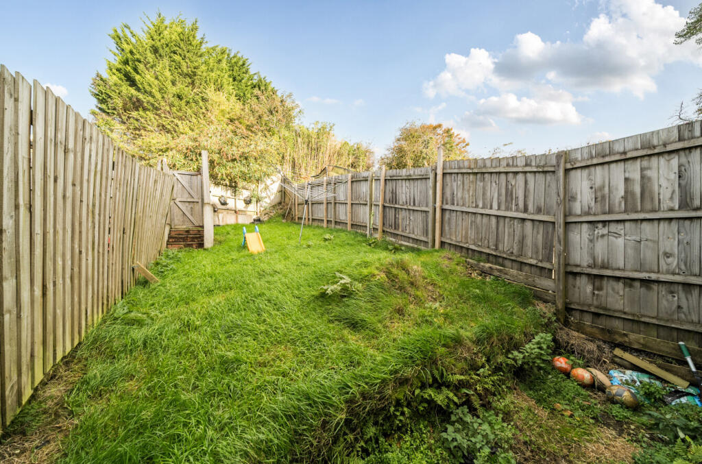 1370133-5-68ff417...