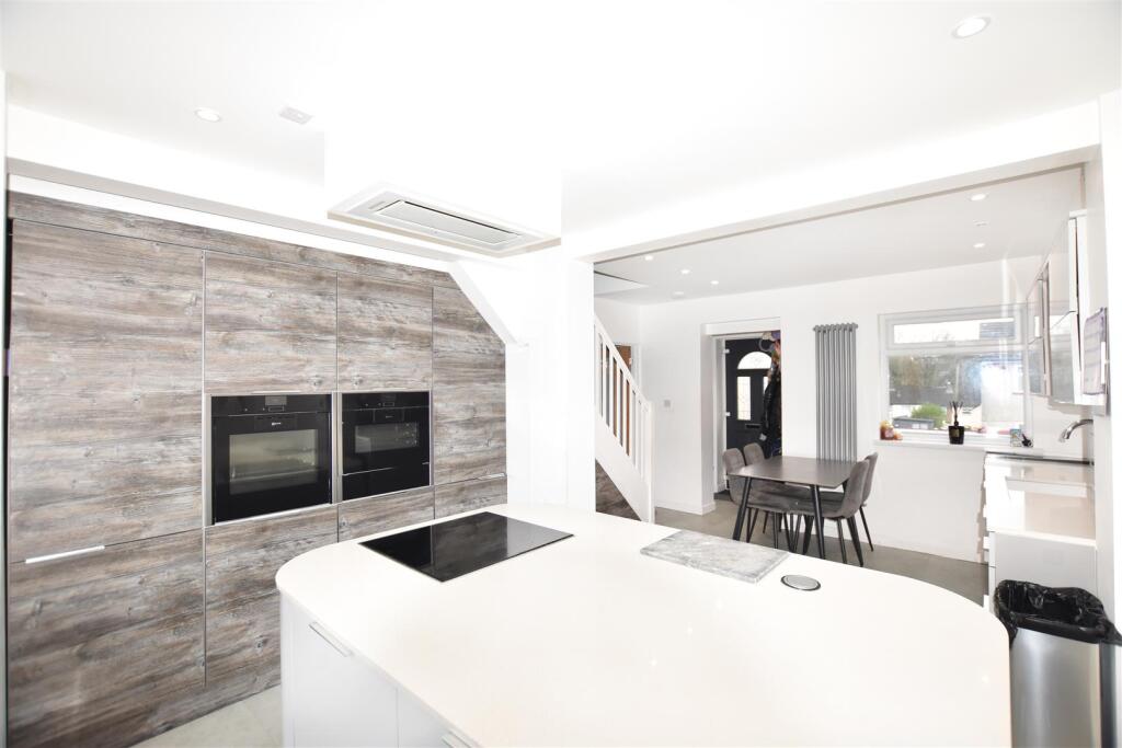 Kitchen 1 Manadon.jpg