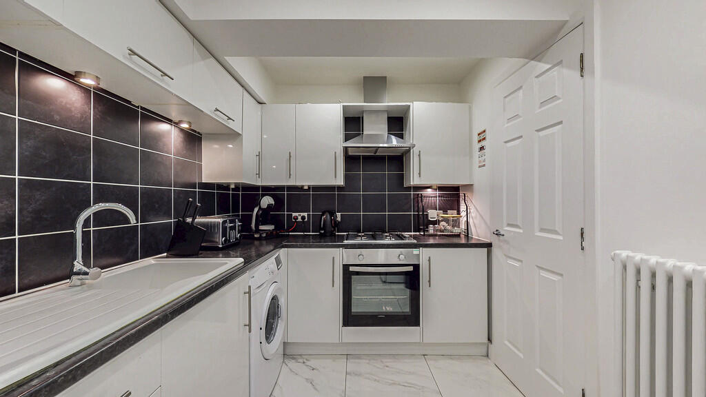 24-print-34B West...