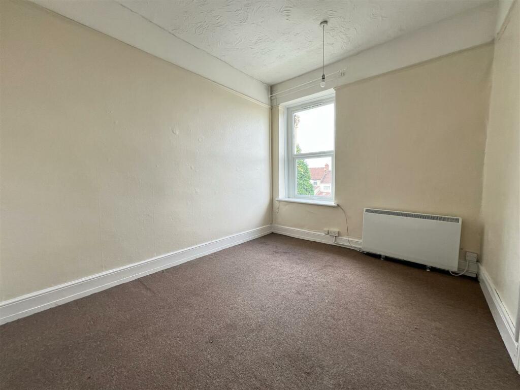 6 - Block of Flats for Auction, Downend, Bristol.J