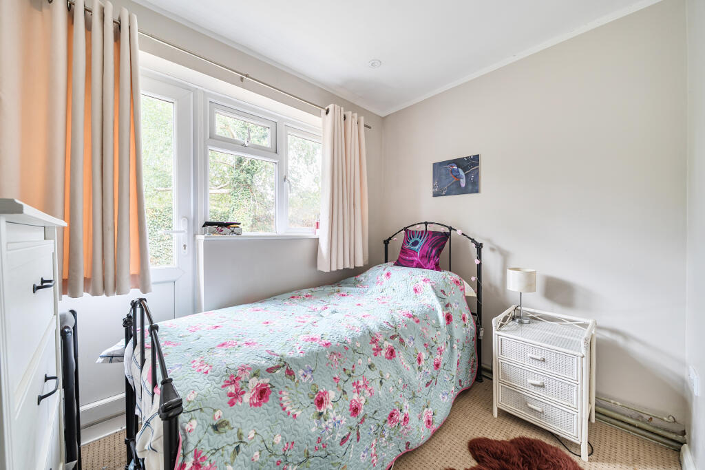 1344082-20-68aef2a83c3ff-ARW-