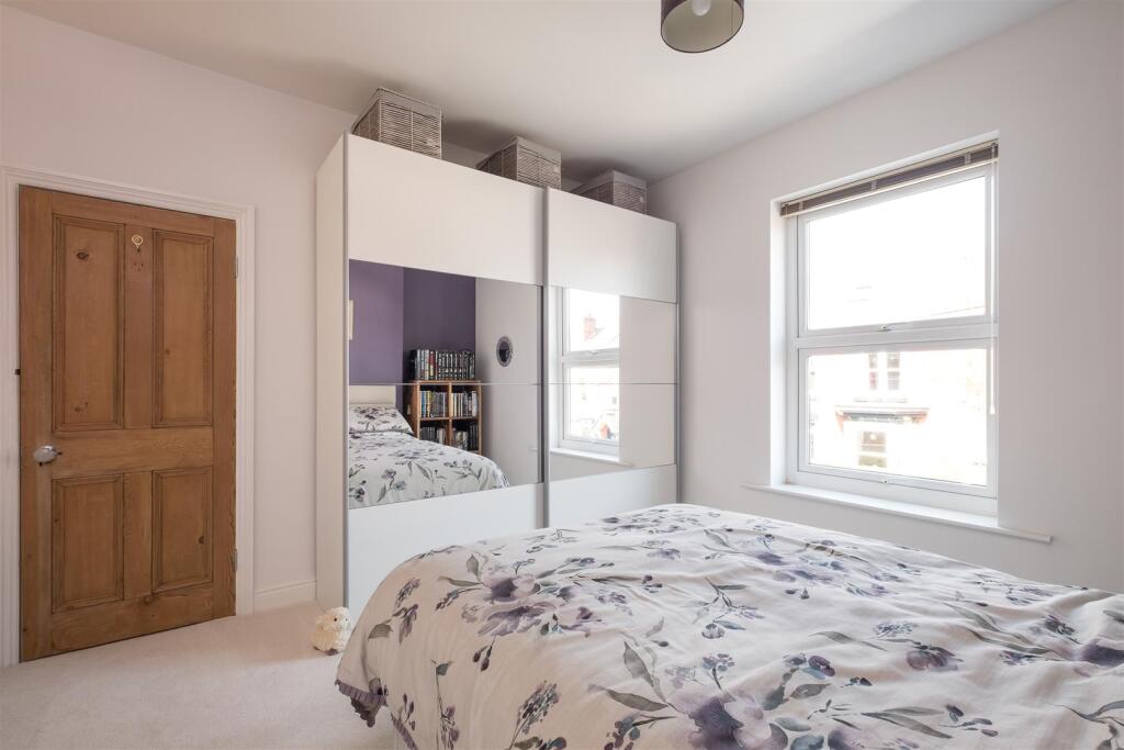 untitled (16 of 32).jpg