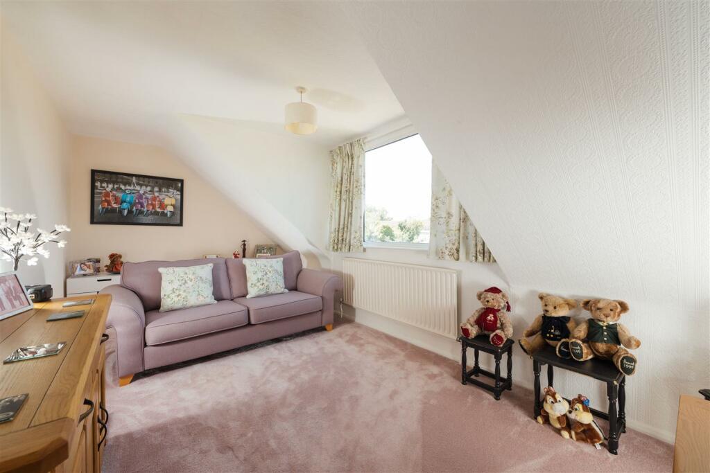 17 Royal Oak Lane-11.jpg