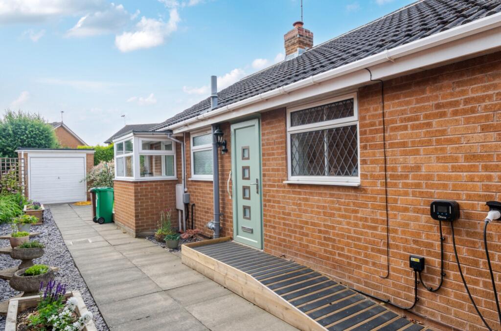 1306224-12-684c382865cb3