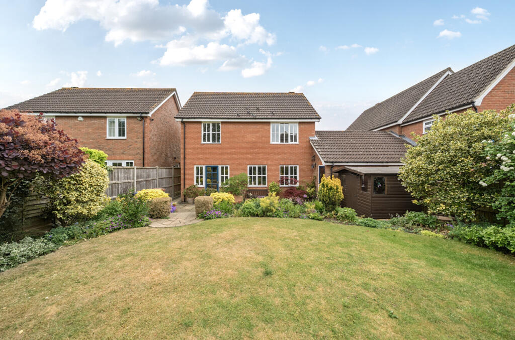 1299054-12-682f04...