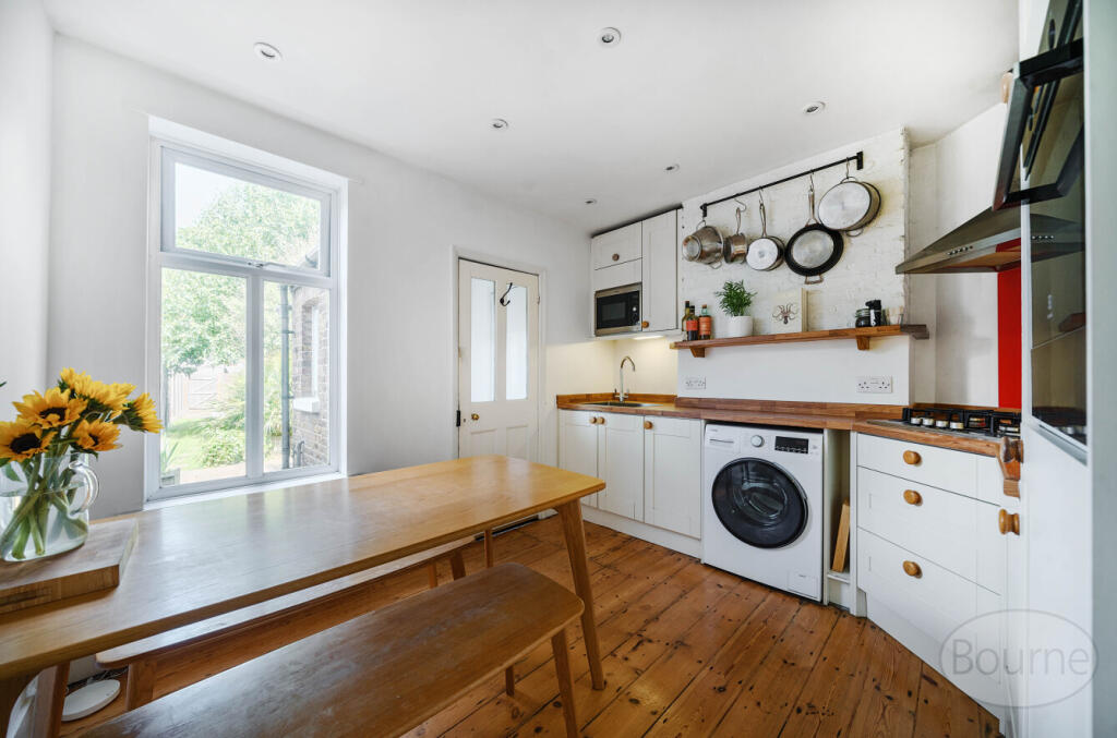 e5d3a333-f727-4f1...