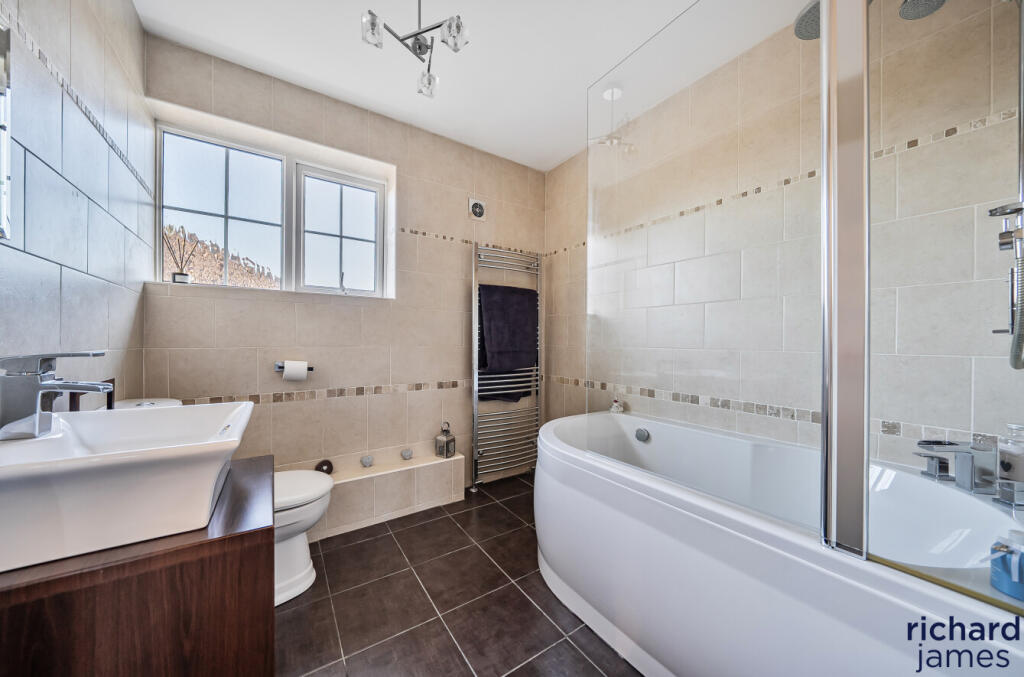 0f791beccf274523a57633f6a38b4c2f