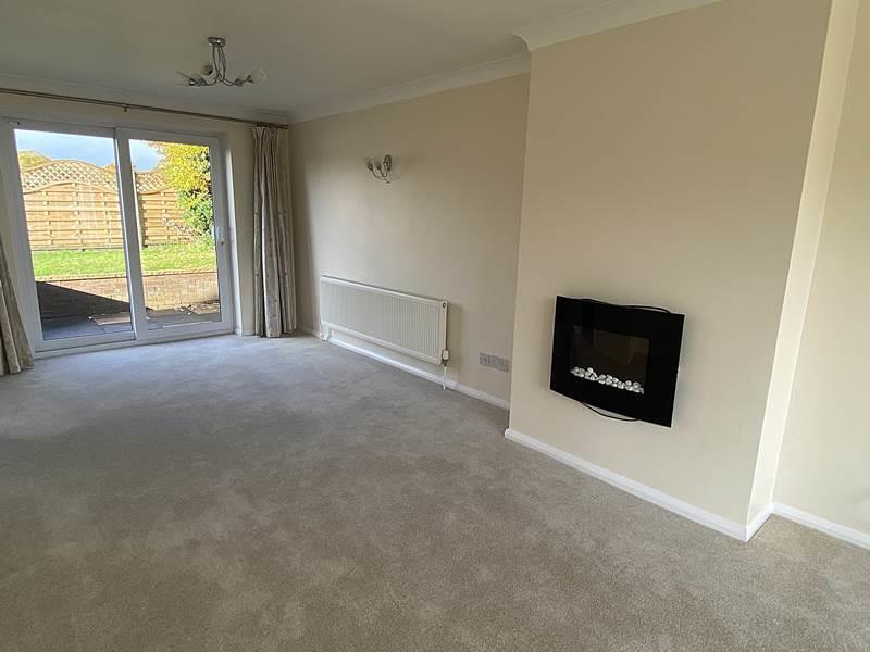 sitting room1.jpg